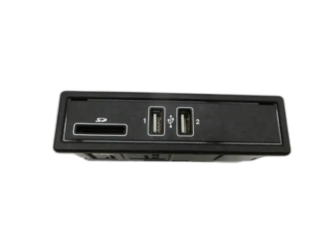 Lettore scheda USB porta multimediale per Mercedes S213 E220d 17-21 A2058200526