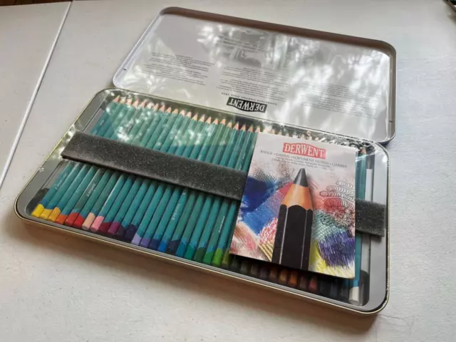 Vintage Derwent Watercolour Set of 36 Pencils New Inside