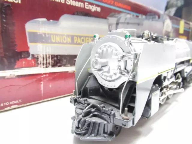 Lionel Trains  8002 Union Pacific 2-8-4 Berkshire Loco & Tender 0/027-New- Sh