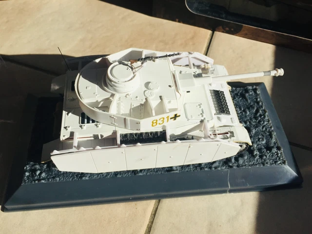 HACHETTE SOLIDO PANZER IV AU 1/50