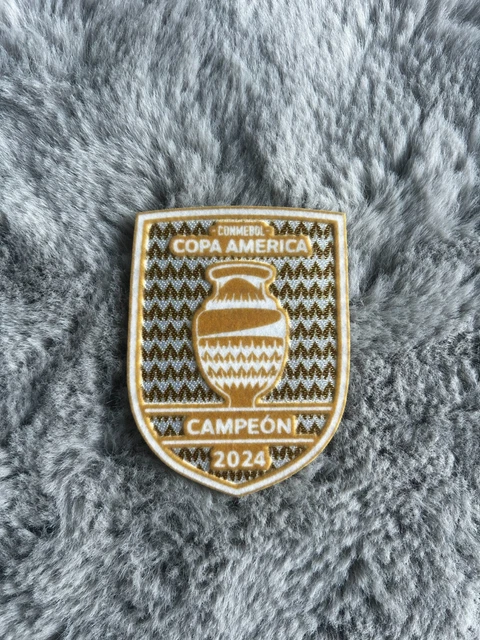 Badge Patch Copa América 2021 détail match Argentine-Brésil maillot foot