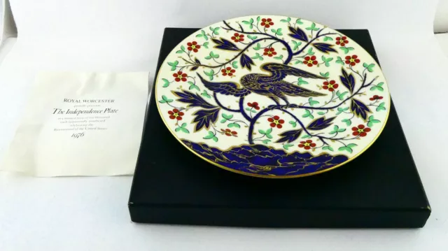 Royal Worcester Independence To Commemorate The Bicentennial Plate in Box