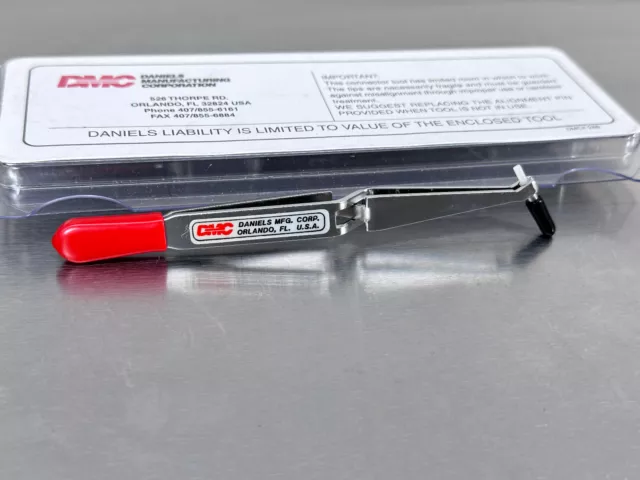 Daniels DRK95-20A Installing Tweezer Installation Tool Astro M81969/8-05 Rev A