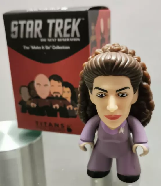 TITANS - STAR TREK THE NEXT GENERATION - TROI - open blindbox