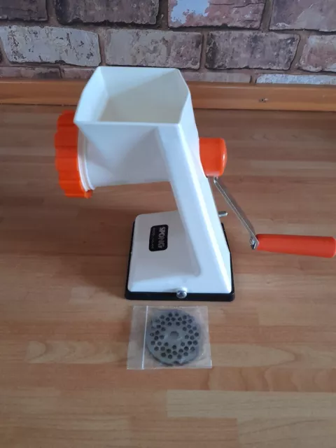 Meat Grinder + Veg Mincer With Base Suction, Plastic Unit