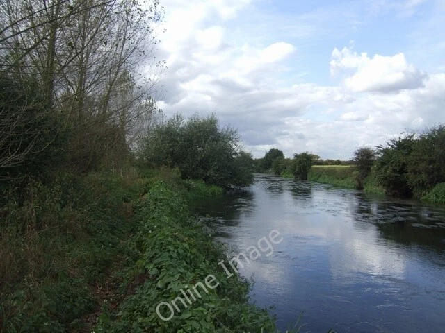 Photo 6x4 River Trent at Wychnor Overley/SK1615 Downstream of the weir n c2009