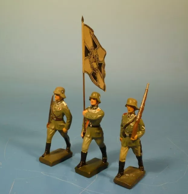 Lineol / Elastolin - Wehrmacht -  Fahnengruppe - 7cm Serie 1:24