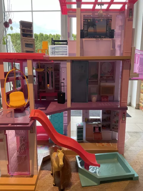 Barbie Puppenhaus Traumvilla mit 3 Etagen Licht- und Soundeffekt Rutsche Pool