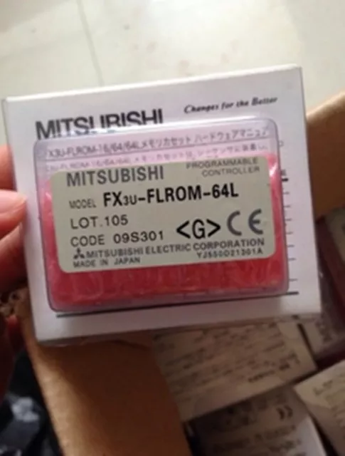 1PC Mitsubishi Series Memory Card FX3U-FLROM-64L New In Box Expedited Shipping