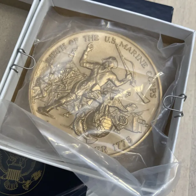 1775-1975 U.S. Marine Corps Bicentennial Bronze Medal 3 Inch Medallion with Box