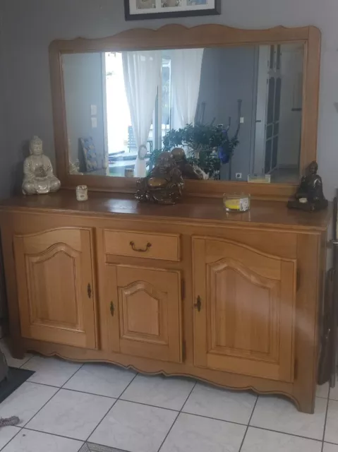 Buffet bas avec miroir