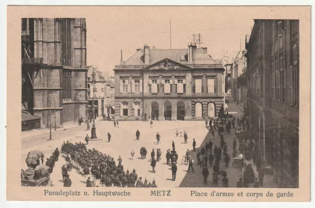 METZ - Moselle - CPA 57 - Militaire - Place d' Armes- Corps de Garde