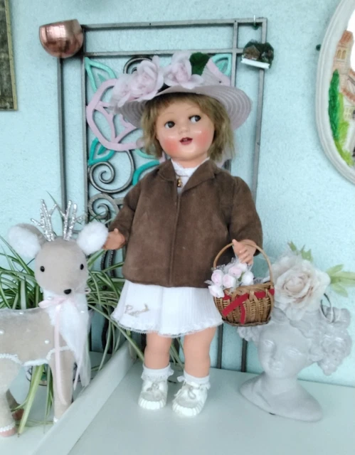 Manteau veste en cuir daim marron pour poupée ancienne Raynal GeGe Bella Clodrey