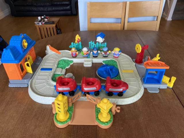 Little people cheap train station