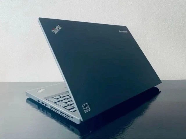 Macbook Pro 13インチEarly 2015 i7 3.1GHz Vintage Computers & Mainframes, Vintage Computing, Computers