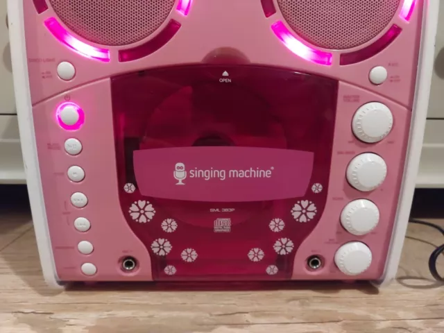 Singing Machine SML-383P Pink Tragbarer CD Karaoke Player 3