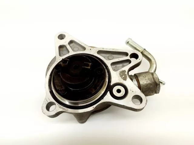 Mazda 3 Bm Vacuum Pump Sh01-18G00 / 23776067