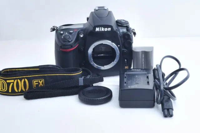 1120 Shots TOP MINT Nikon D700 12.1MP Digital SLR Camera from Japan 2
