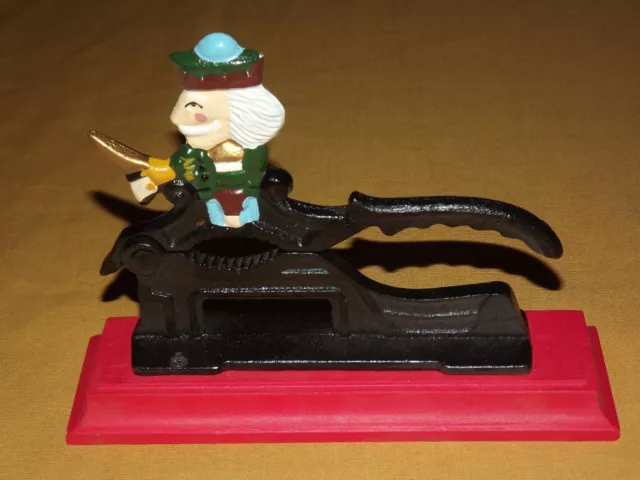 Hand Painted Cast Iron Soldier With Sword Nut Cracker Nice!
