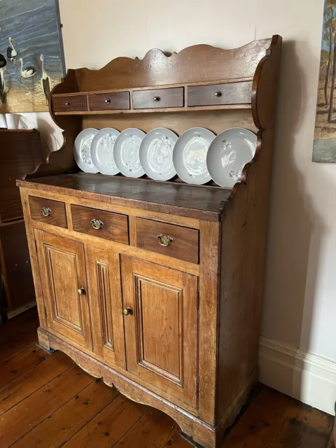 Antique Dresser - unknown heritage