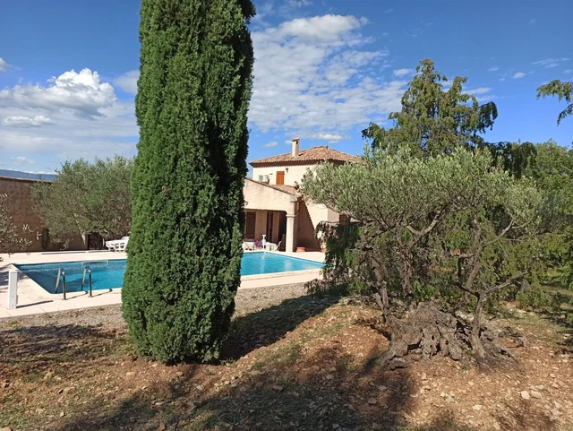 Mas Bagateau villa à Carcès Location de vacances