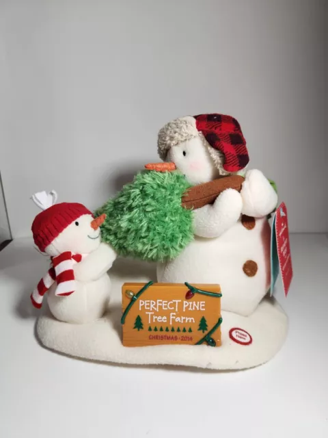 Working Hallmark 2014 Jingle Pals Plush Perfect Pine Tree Farm Snowmen Plaid Hat