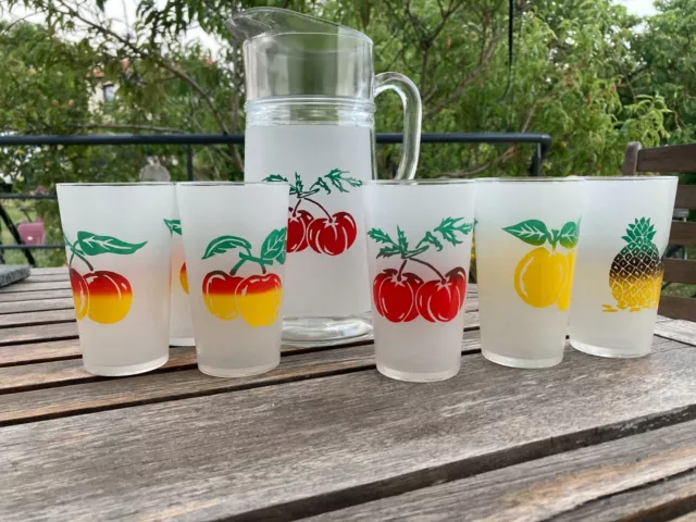 Service à orangeade en verre givré - 6 verres et carafe - motif fruits NEUF 