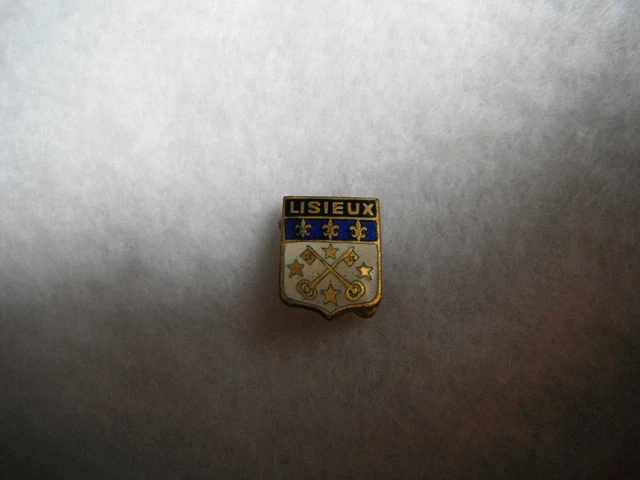 Insigne Ancien émaillé - Blason Héraldique De Lisieux - Broche En Laiton - Occasion - Collection