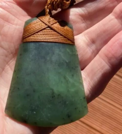 Unique Nathan Jerry Rare Nz Kawakawa Pounamu Greenstone Jade Maori Hei Toki Adze