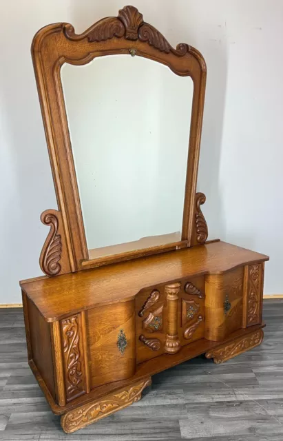 Amazing French Carved Dressing Table  (LOT 2074)