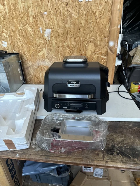 Ninja Woodfire Teglia in Ghisa per Forno da Esterno OO101EU, Vassoio