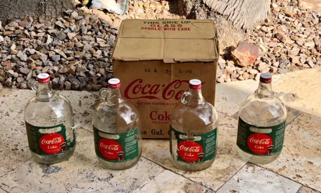 https://www.picclickimg.com/mTQAAOSw8Ehetem8/Set-of-4-Vintage-Coca-Cola-1-Gallon-Glass-Syrup.webp