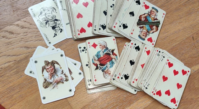 Grimaud expert - bridge 54 cartes faces symetriques | jeux de societe | jouéclub