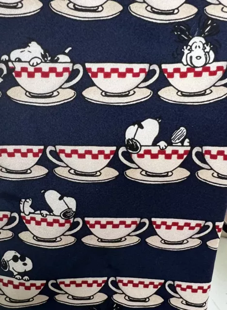 Snoopy Silk Tie Peanuts Cup Of Joe Coffee Cups Navy Red USA 56" Long 4" Wide