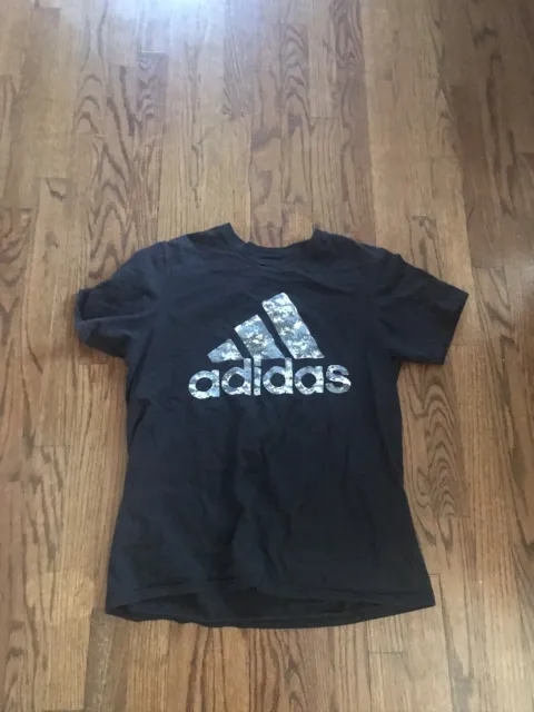 Adidas Men’s Black Tshirt Medium
