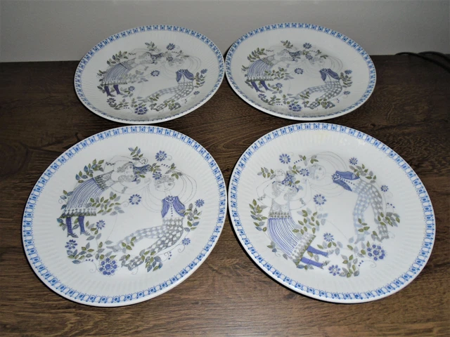 Norway Figgjo Lotte Salad Plates Set of 4 Vintage 1970s Hand Painted Silk Screen Norway Figgjo Lotte Salad Plates Set of 4 Vintage 1970s Hand Painted Silk Screen