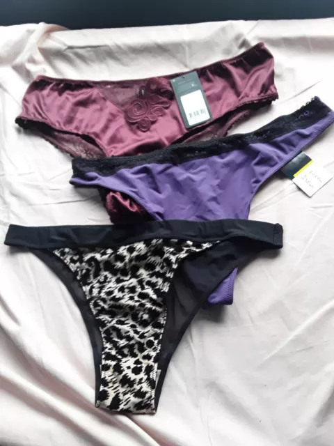 Ladies Wonderbra Undies Size Uk XL 3PR