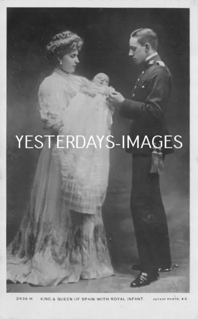 King & Queen Of Spain With Royal Infant Rotary Photo Postcard