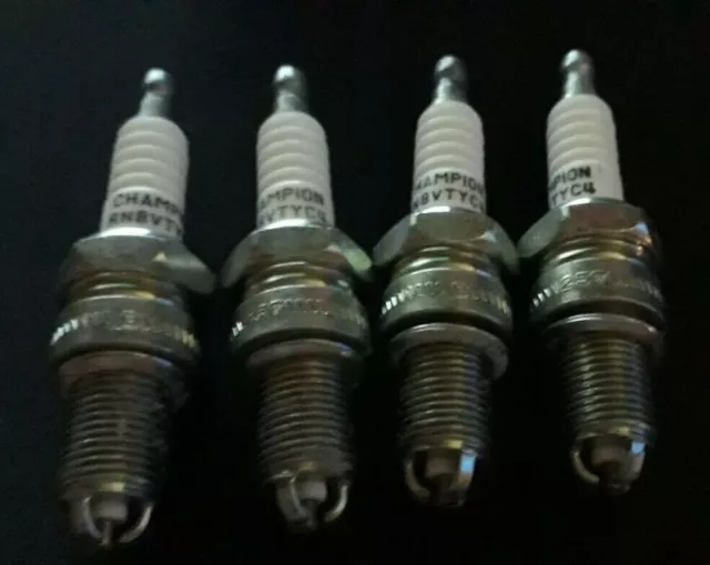 Champion RN8VTYC4 Zündkerze Spark Plug Sparangebot 4x