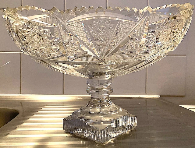Importante Coupe À Fruits En Cristal Taillé