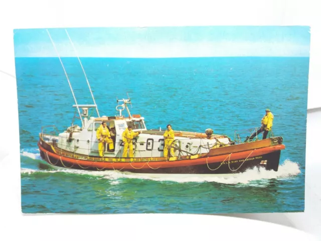 RNLB Lifeboat Ruby and Arthur Reed at Sea with Crew Cromer Vintage Postcard 1971