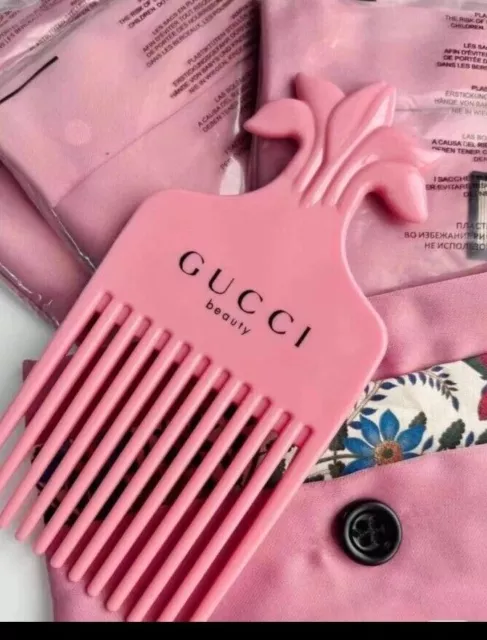 Gucci+Beauty+Pink+Pouch+Comb+in+Package for sale online
