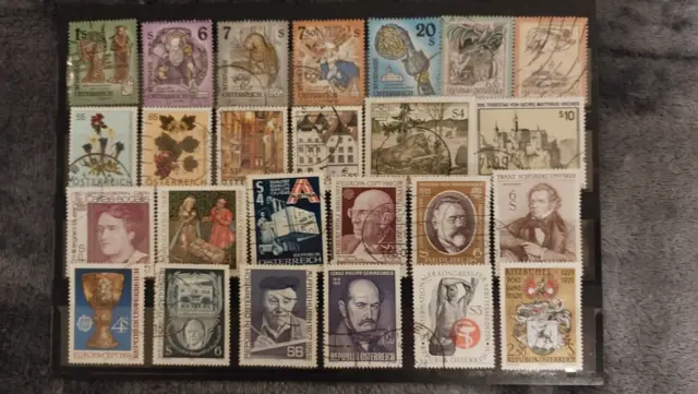 Briefmarken Konvolut aus Österreich, 25 Marken, gestempelt