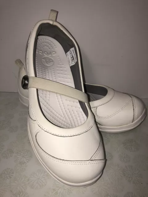 CROCS Leather Juniper Women Mary Jane Flats Shoe Size 6 White 10520