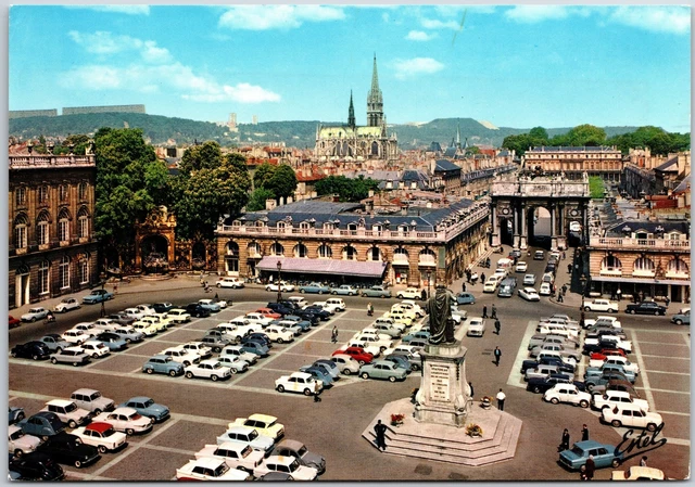 Nancy (Meurthe-Et-Moselle) La Place Stanislas L'Arc De Triomphe France Postcard