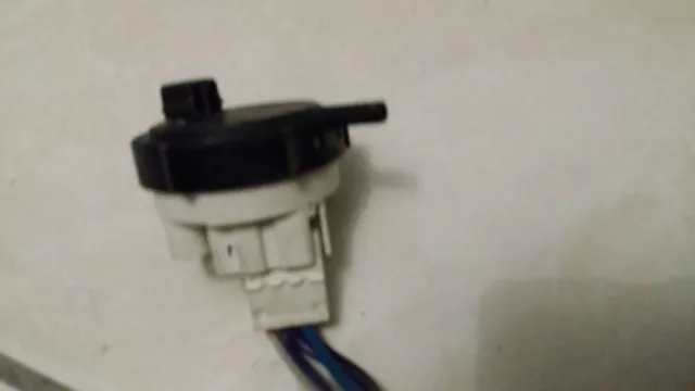 Pressostat  Lave-vaisselle ARISTON HOTPOINT, INDESIT, 3