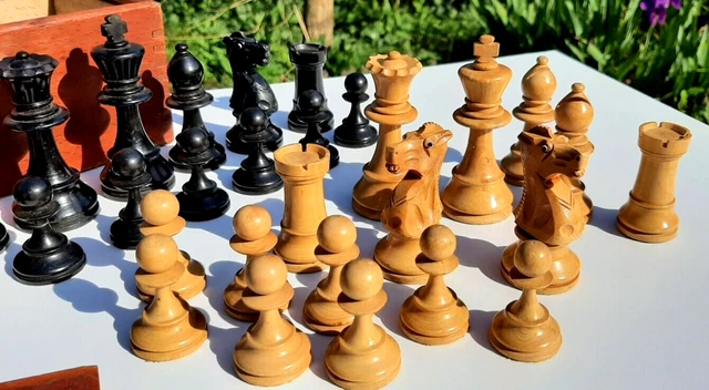 Jeu D'échecs Staunton Bois - Pièces Pondérées Avec Yeux De Verre - Roi 85 Mm - NEUF