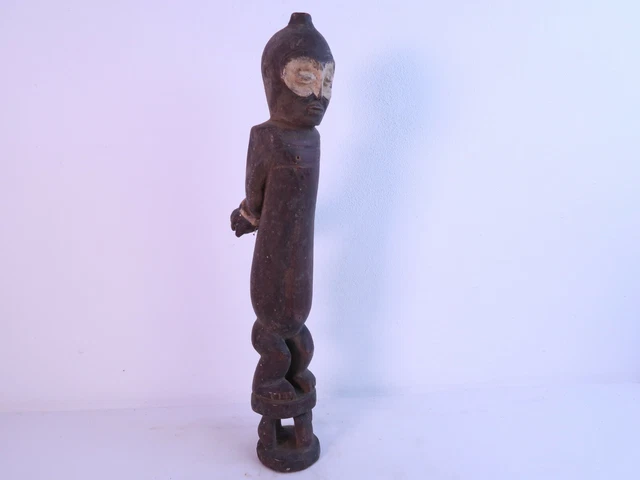 Pere statuette, african tribal art, D.R. Congo