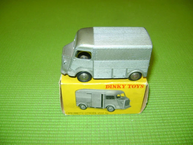 Dinky Toys Ancienne - Citroën 1200 Kilos Tube 25 - Échelle 1/43 - Bon état