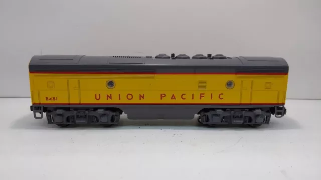 Lionel 6-8481 O Gauge Union Pacific F3 B-Unit Non-Powered Diesel Locomotive EX 2